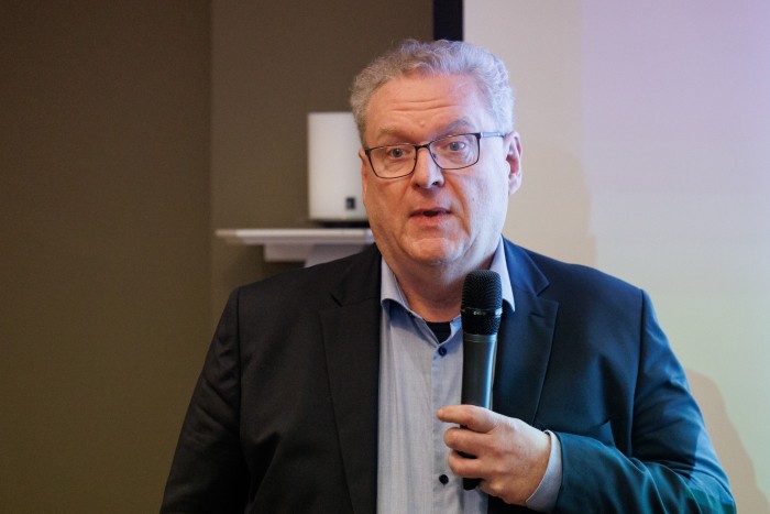 Robert de Vries.